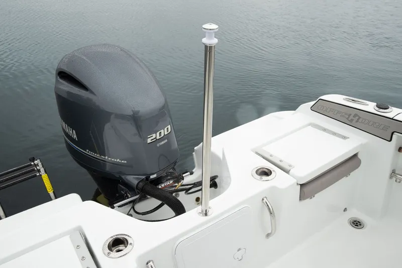 Slide: The Image of Wellcraft 202 Fisherman 2025 - 47