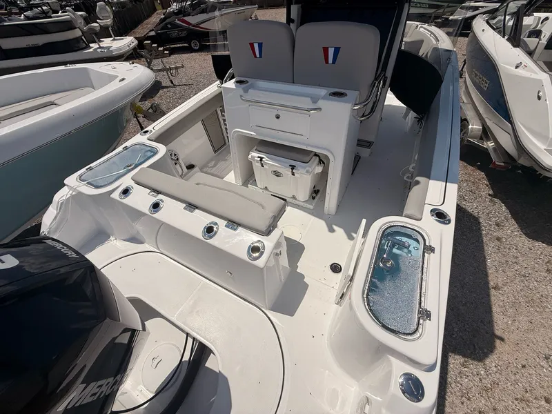 Slide: The Image of Wellcraft 243 Fisherman 2026 - 14