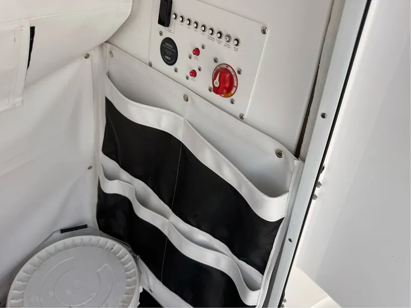 Slide: The Image of Wellcraft 243 Fisherman 2026 - 31