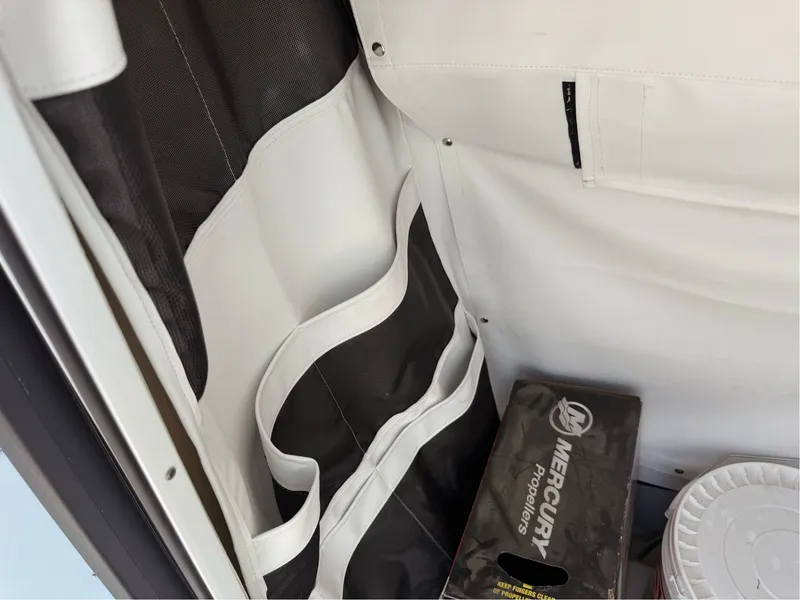 Slide: The Image of Wellcraft 243 Fisherman 2026 - 32