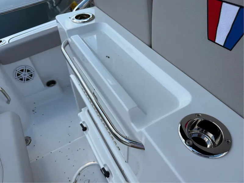 Slide: The Image of Wellcraft 243 Fisherman 2026 - 40