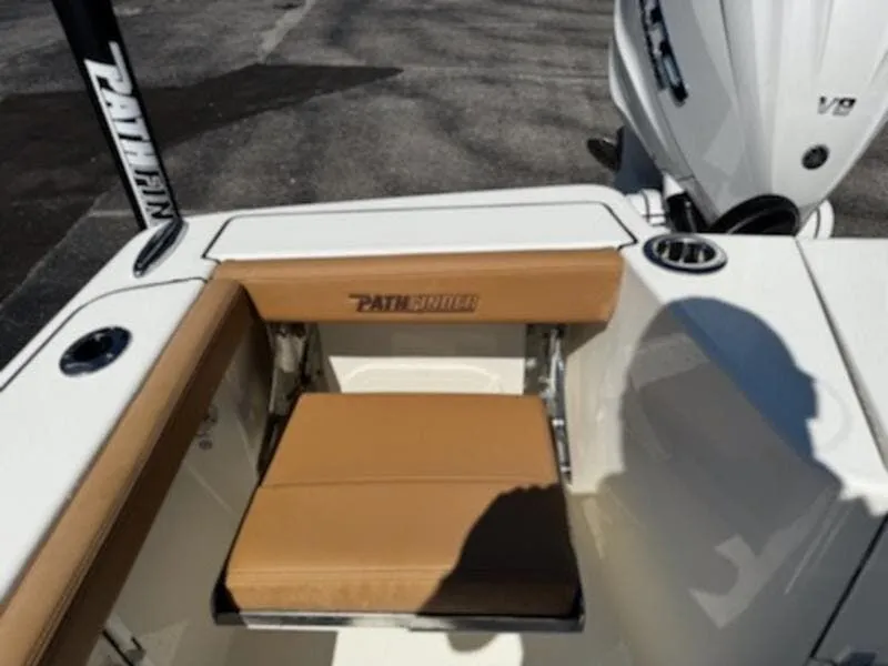 Slide: The Image of Pathfinder 2700 Open 2025 - 8