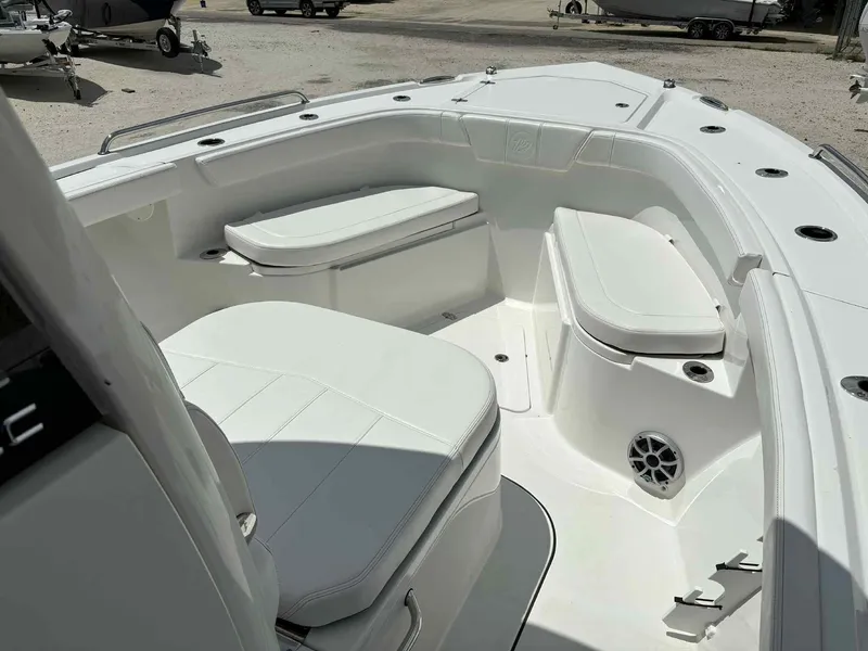 Slide: The Image of Parker Marine 274 Fathom 2026 - 9