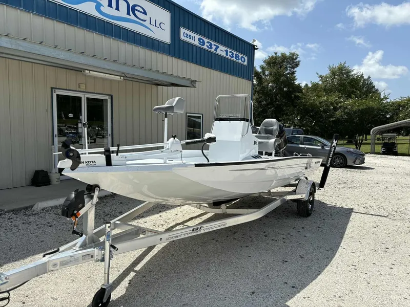 Slide: The Image of Xpress H190B Bay 2026 - 2