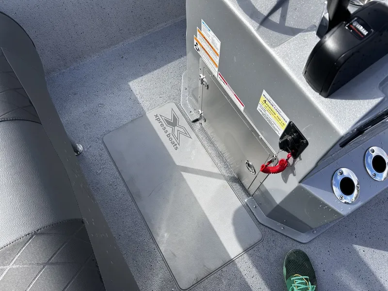 Slide: The Image of Xpress H190B Bay 2026 - 9