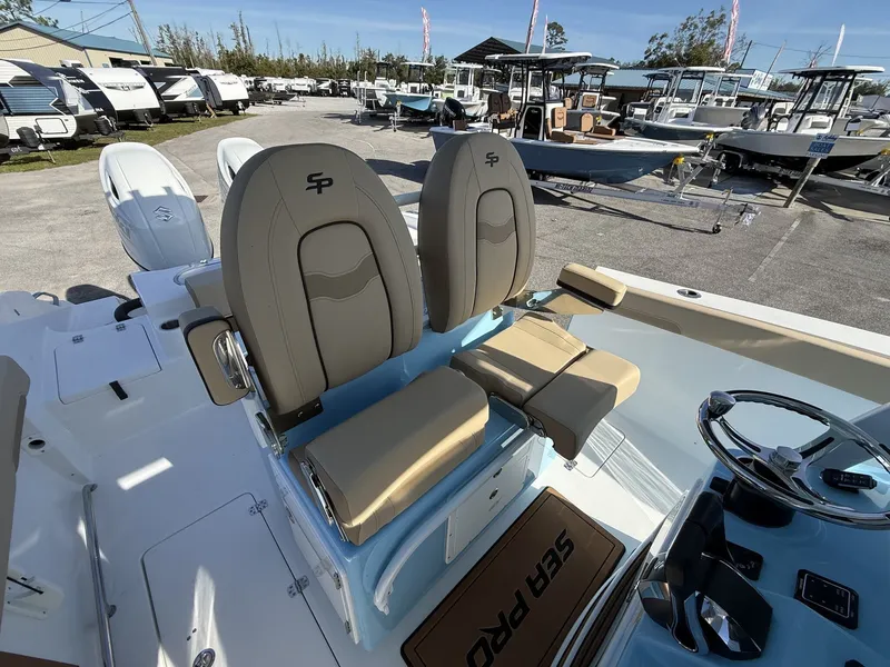 Slide: The Image of Sea Pro 262 DLX 2026 - 11