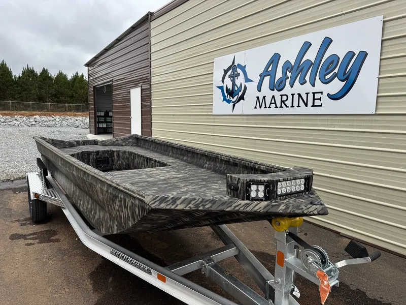 The Image of Reaper Boats 756 756 STEP TRANSOM 2026 - 2