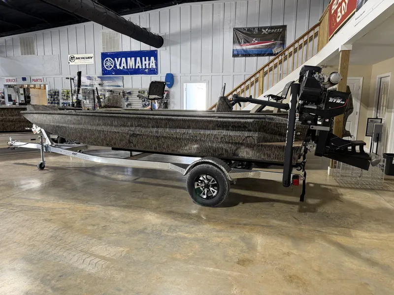 Slide: The Image of Xpress Bayou Series 180 2026 - 9