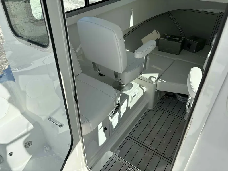 Slide: The Image of Parker 227 Explorer WITH AC 2026 - 14