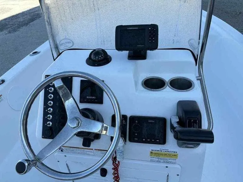 Slide: The Image of Sea Pro 172 Bay 2024 - 6