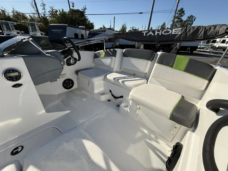 Slide: The Image of Tahoe T16 2022 - 7