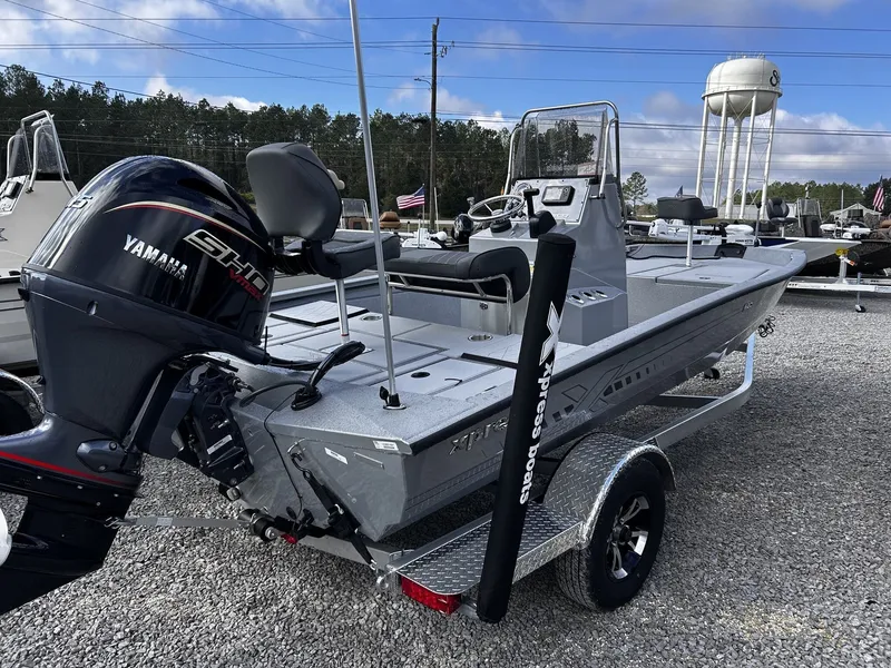 Slide: The Image of Xpress H190B Bay 2026 - 4