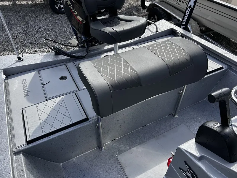 Slide: The Image of Xpress H190B Bay 2026 - 5