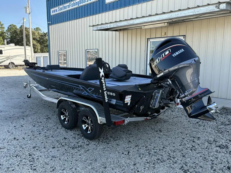 Slide: The Image of Xpress Hyper-Lift Bass Series H20 2026 - 7