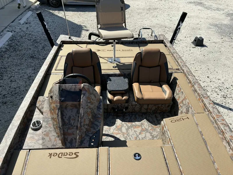 Slide: The Image of Xpress Hyper-Lift Bass Series H20 2026 - 11