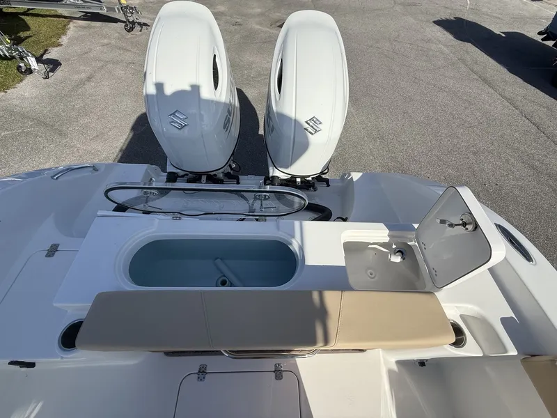 Slide: The Image of Sea Pro 262 DLX 2026 - 18