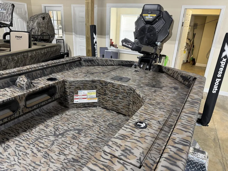 Slide: The Image of Xpress Bayou Series 180 2026 - 5