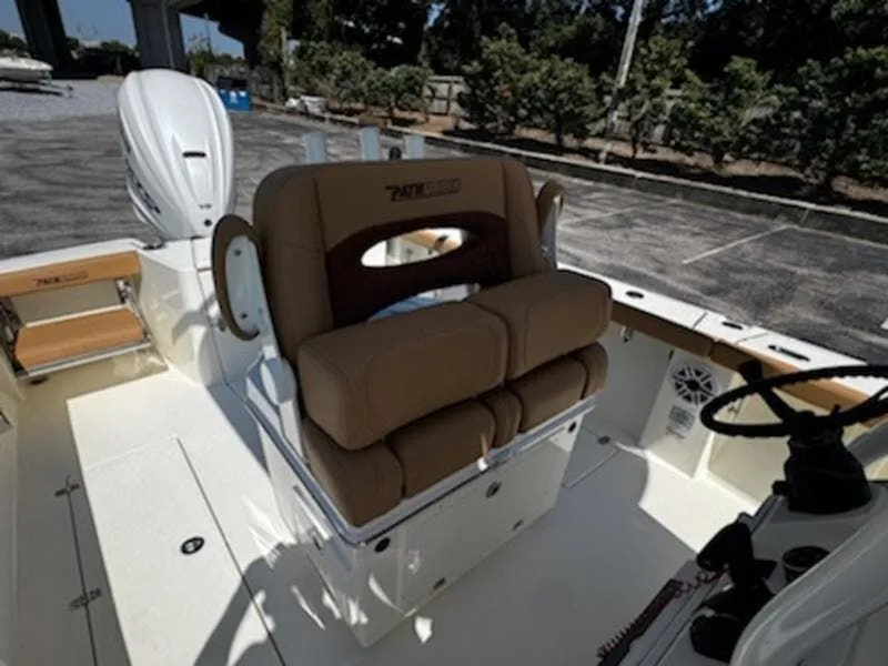 Slide: The Image of Pathfinder 2700 Open 2025 - 10