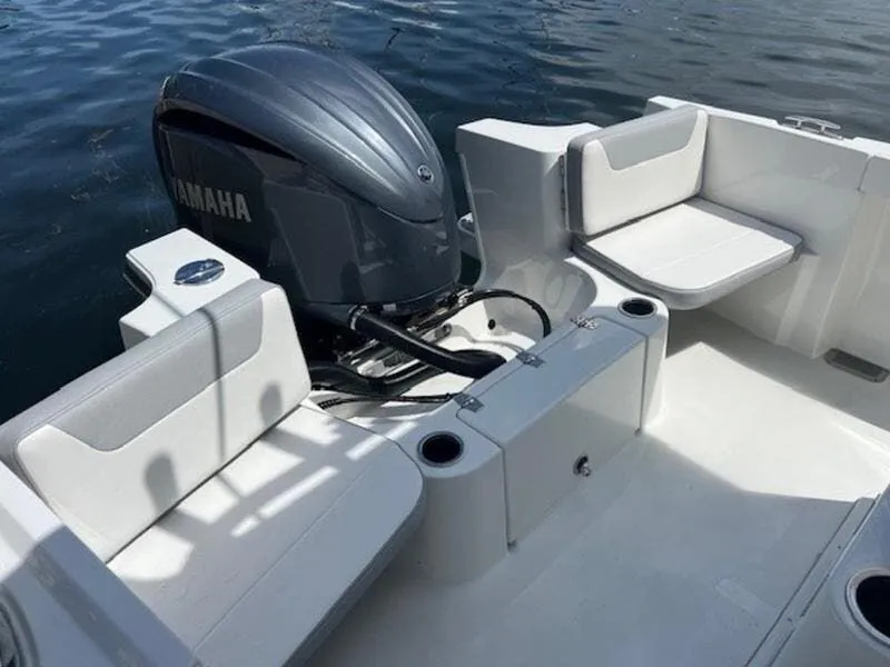Slide: The Image of Parker Marine 2400 2025 - 13