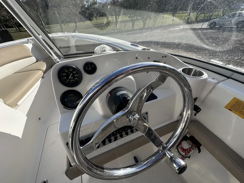 Slide: The Image of Key West 211 Dual Console 2016 - 12