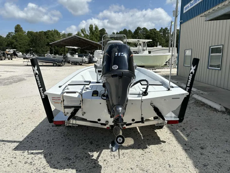 Slide: The Image of Xpress H190B Bay 2026 - 4