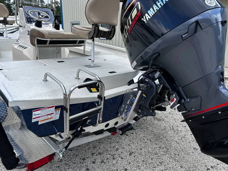 Slide: The Image of Xpress H22B Bay 2025 - 16