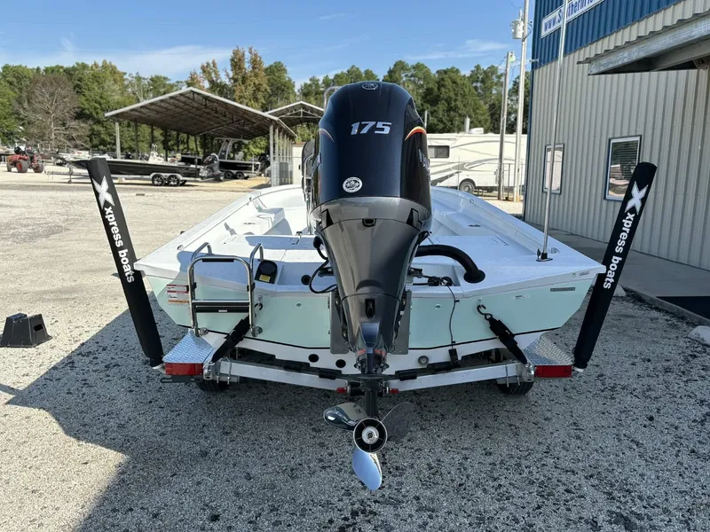 Slide: The Image of Xpress H22B Bay 2026 - 7