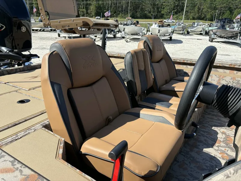 Slide: The Image of Xpress Hyper-Lift Bass Series H20 2026 - 14