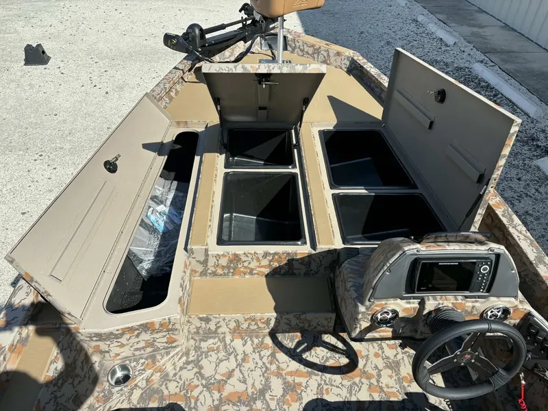 Slide: The Image of Xpress Hyper-Lift Bass Series H20 2026 - 19