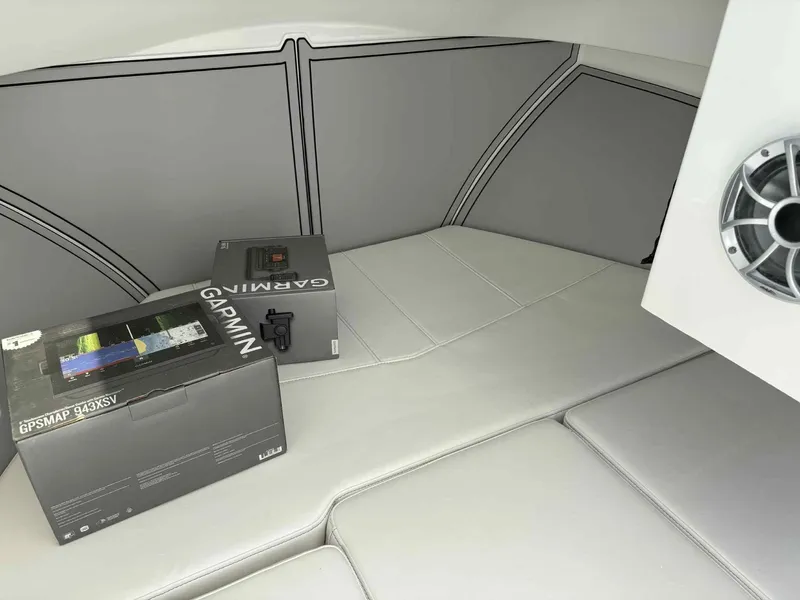 Slide: The Image of Parker 227 Explorer WITH AC 2026 - 15