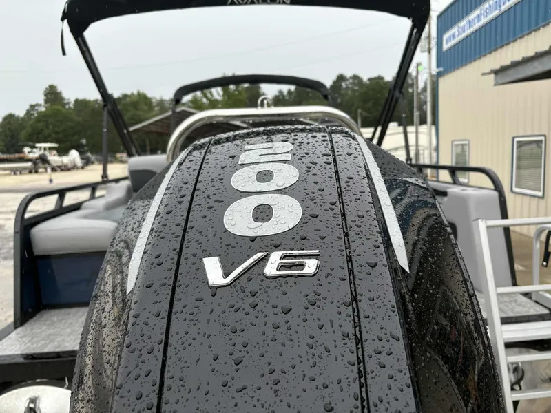 Slide: The Image of Avalon Venture 85 23 VERSA FISH 2025 - 14