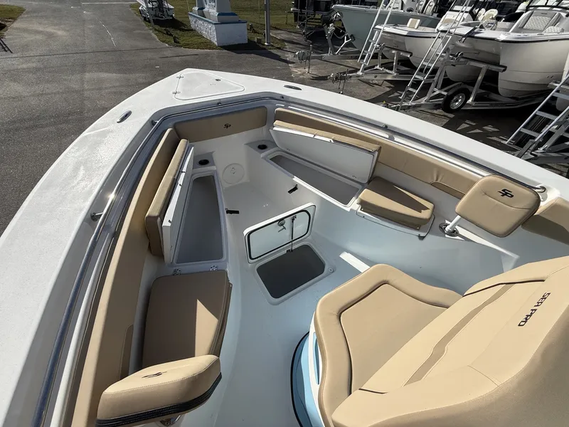 Slide: The Image of Sea Pro 262 DLX 2026 - 8