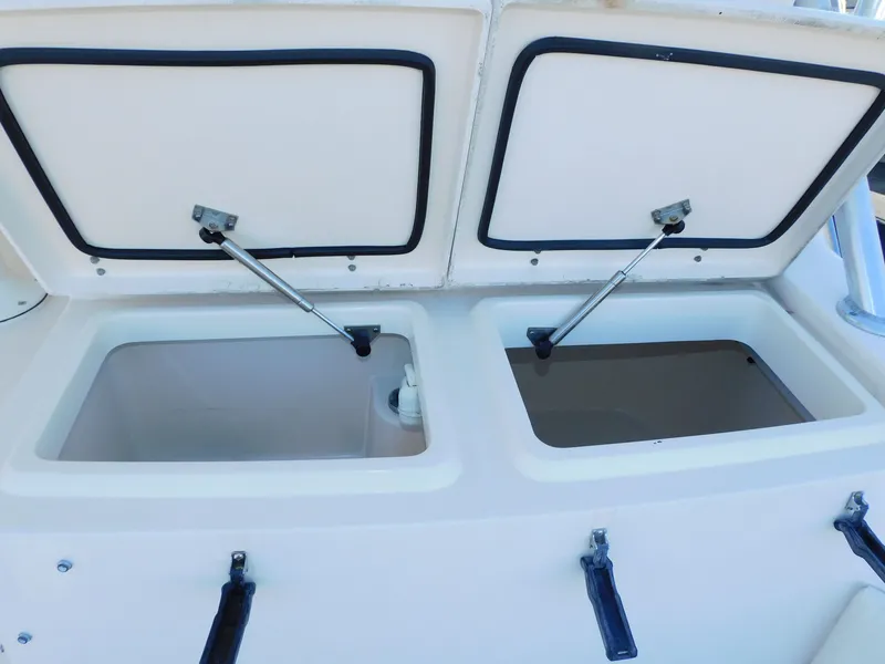 Slide: The Image of Grady-White Express 360 2007 - 20