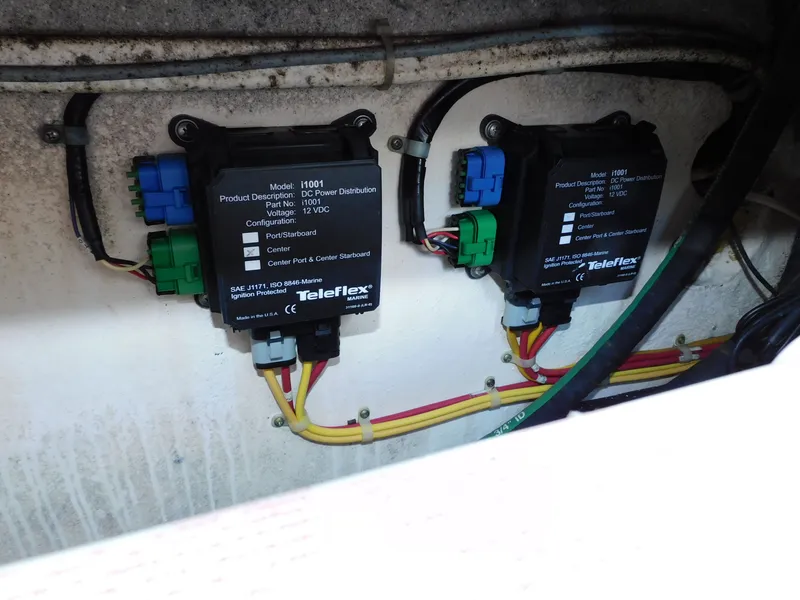 Slide: The Image of Grady-White Express 360 2007 - 30