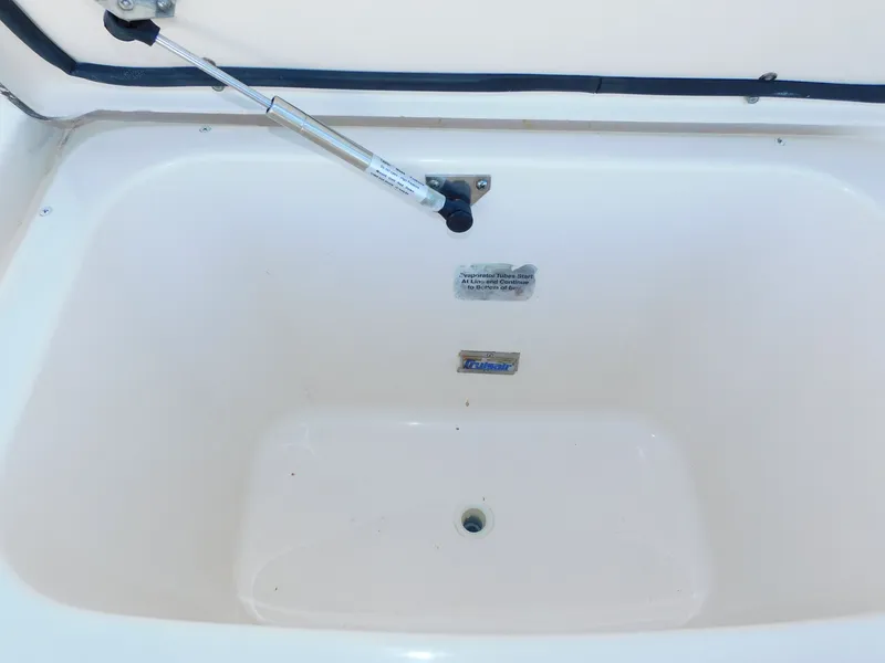 Slide: The Image of Grady-White Express 360 2007 - 36