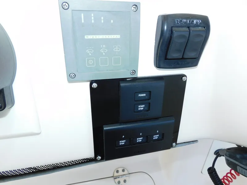 Slide: The Image of Grady-White Express 360 2007 - 47