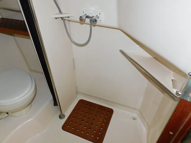 Slide: The Image of Grady-White Express 360 2007 - 78