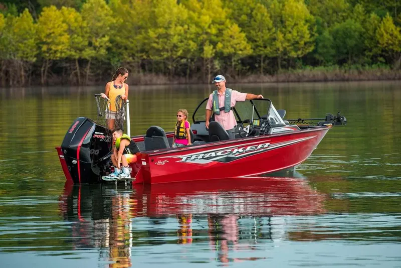 Slide: The Image of Tracker Targa V-18 Combo 2021 - 10