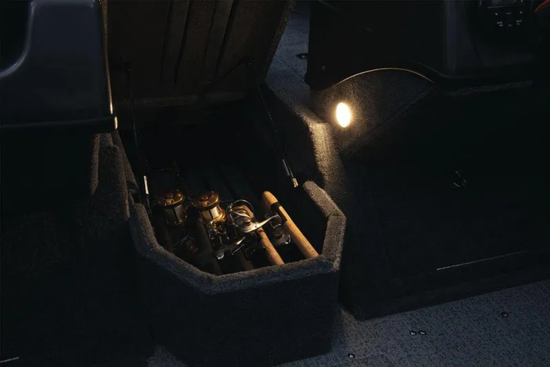 Slide: The Image of Tracker Targa V-18 Combo 2021 - 38