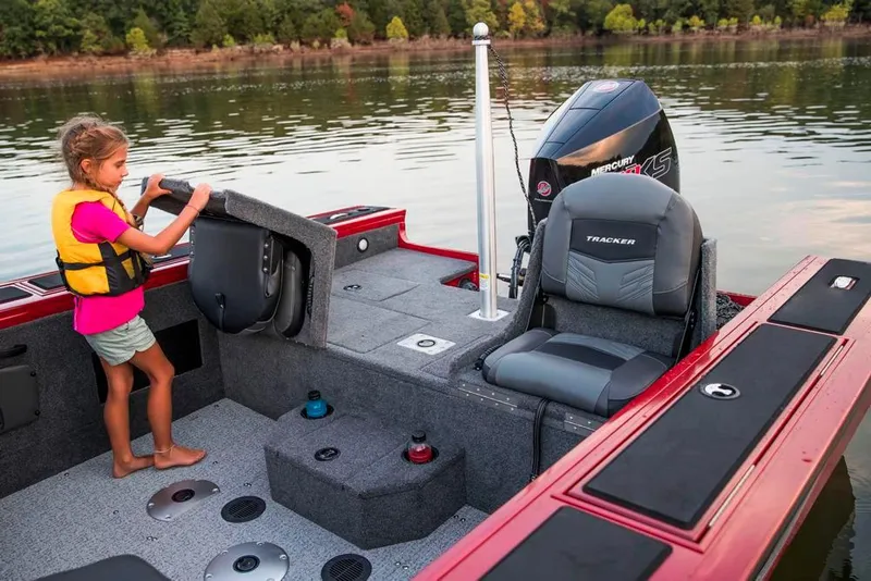 Slide: The Image of Tracker Targa V-18 Combo 2021 - 70