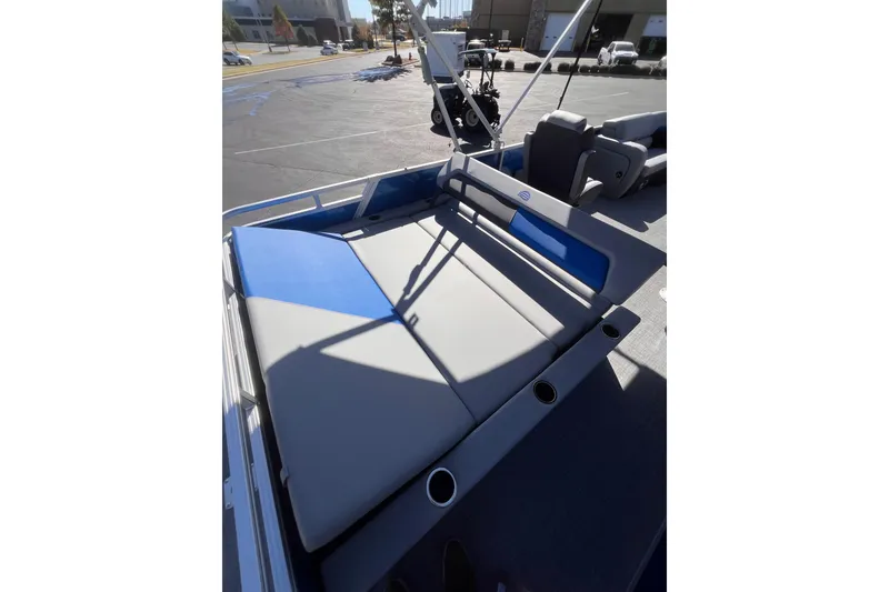 Slide: The Image of 2026 Sun Tracker Party Barge 22 RF DLX with spacious seating and modern design. - 15