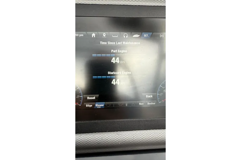 Slide: The Image of Yamaha AR240 2019 dashboard display showing engine maintenance hours. - 10