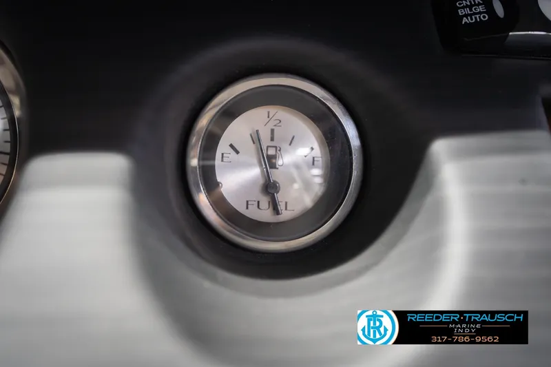 Slide: The Image of Fuel gauge of 2024 Bennington 23 LSB boat, showing full tank. - 40