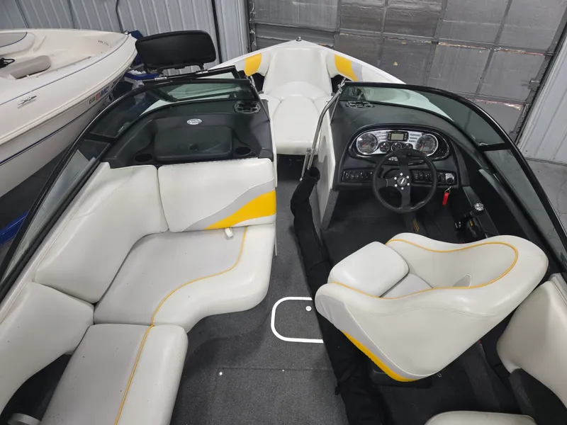 Slide: The Image of Malibu 21 V-RIDE 2006 - 15