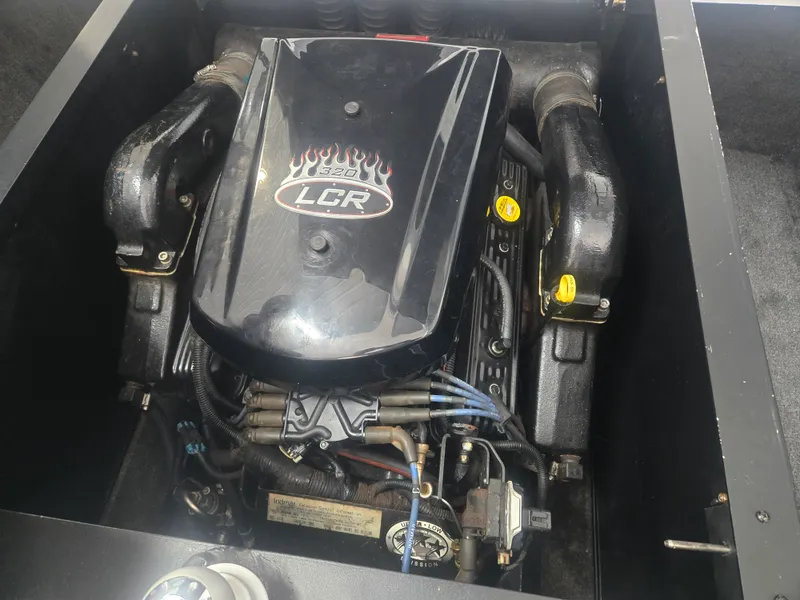 Slide: The Image of Malibu 21 V-RIDE 2006 - 19