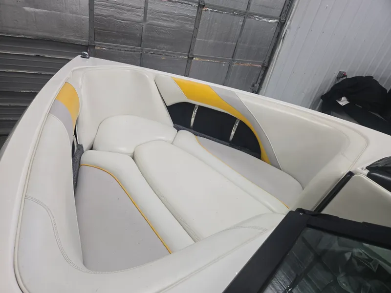 Slide: The Image of Malibu 21 V-RIDE 2006 - 4