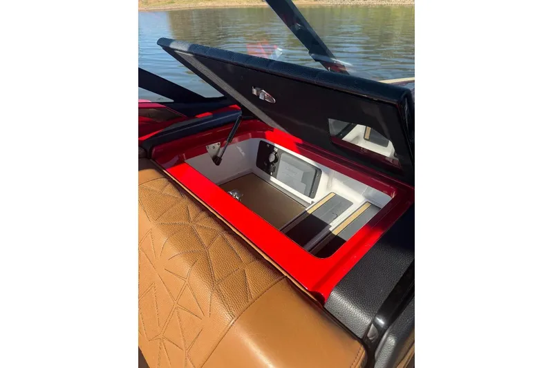Slide: The Image of 2021 Nautique Super Air Nautique G23 Paragon seat with luxurious tan upholstery. - 18
