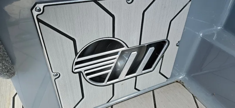 Slide: The Image of Malibu Wakesetter 23 LSV 2020 - 20