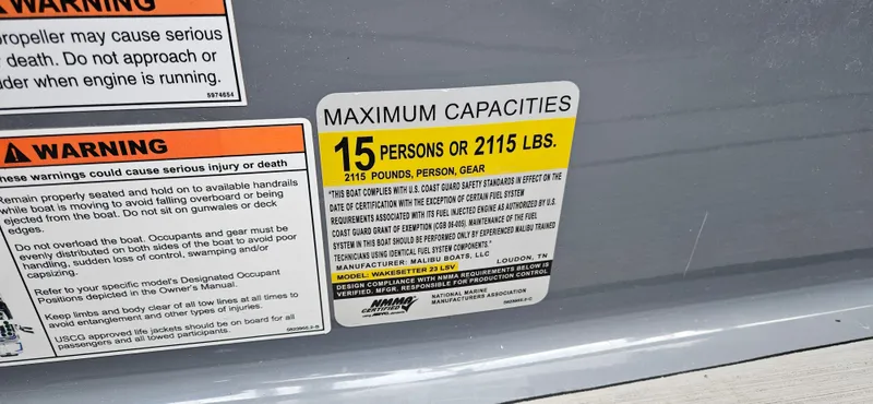 Slide: The Image of Malibu Wakesetter 23 LSV 2020 - 21