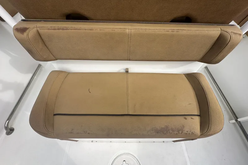 Slide: The Image of Livewell compartment in 2020 Sea Hunt Ultra 255 SE boat. - 27